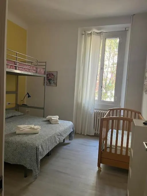 Apartment Appartamento In Zona Bocconi Milan